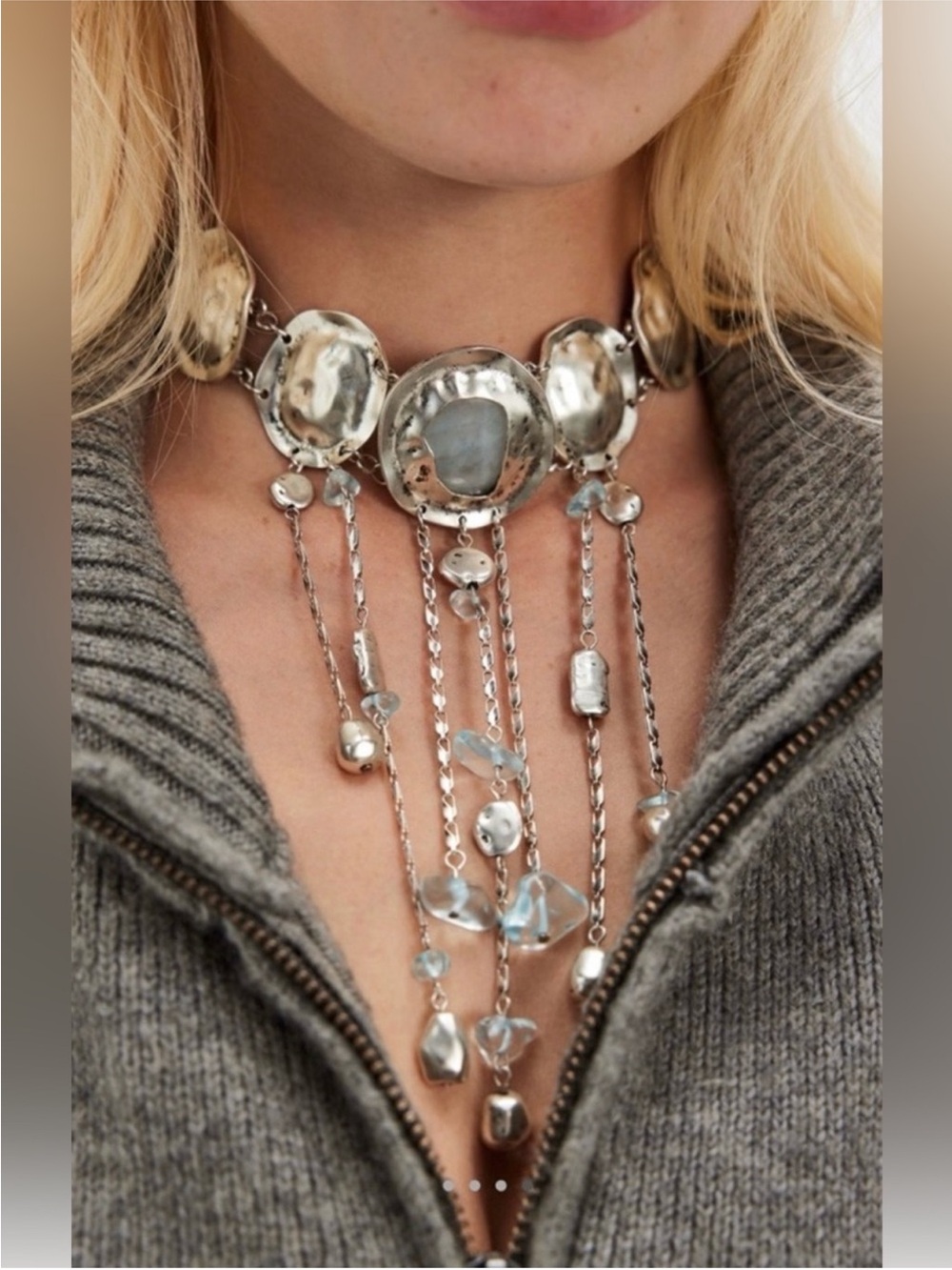 Free people necklace, silver